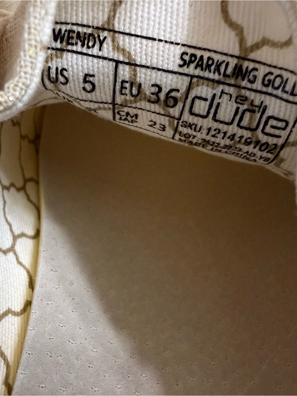 Hey Dude Wendy Sparkling Gold Loafers Women Size 5 - Picture 7 of 8